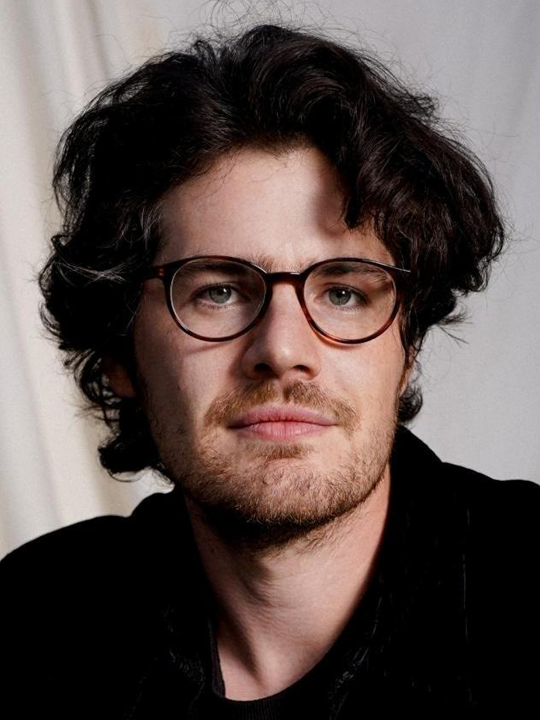 Daniel Roher Panelist Name